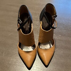 Coach leather 4” heels, size 7